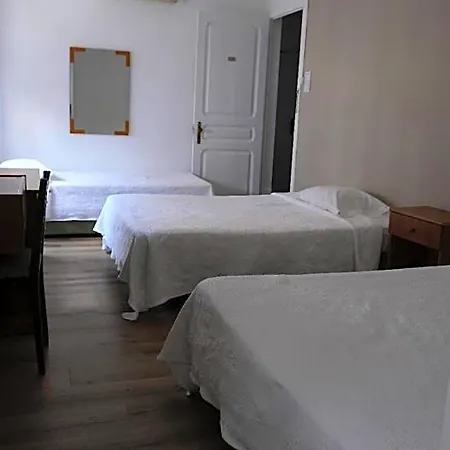 Hostel Residencial Moderna *